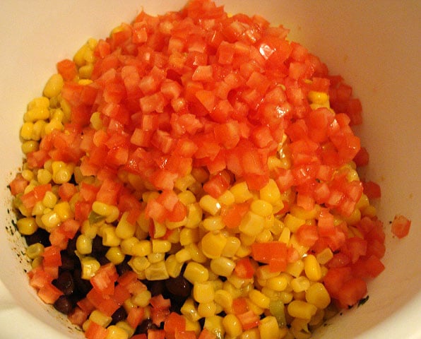 mix salad ingredients