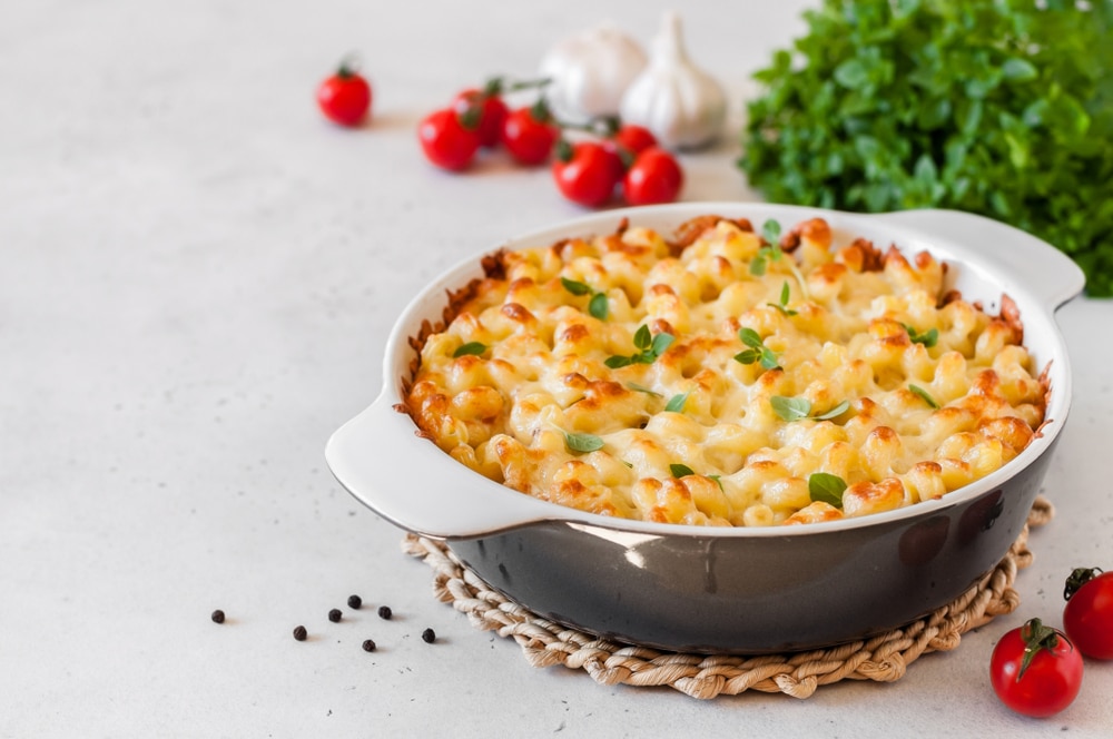 baked macaroni and cheese pioneer women