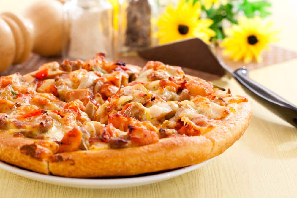 pioneer woman bbq chicken pizza