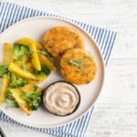 Salmon Patties with Creamed Peas