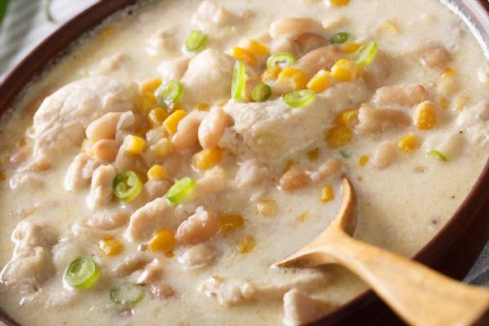 Slow Cooker White Chicken Chili