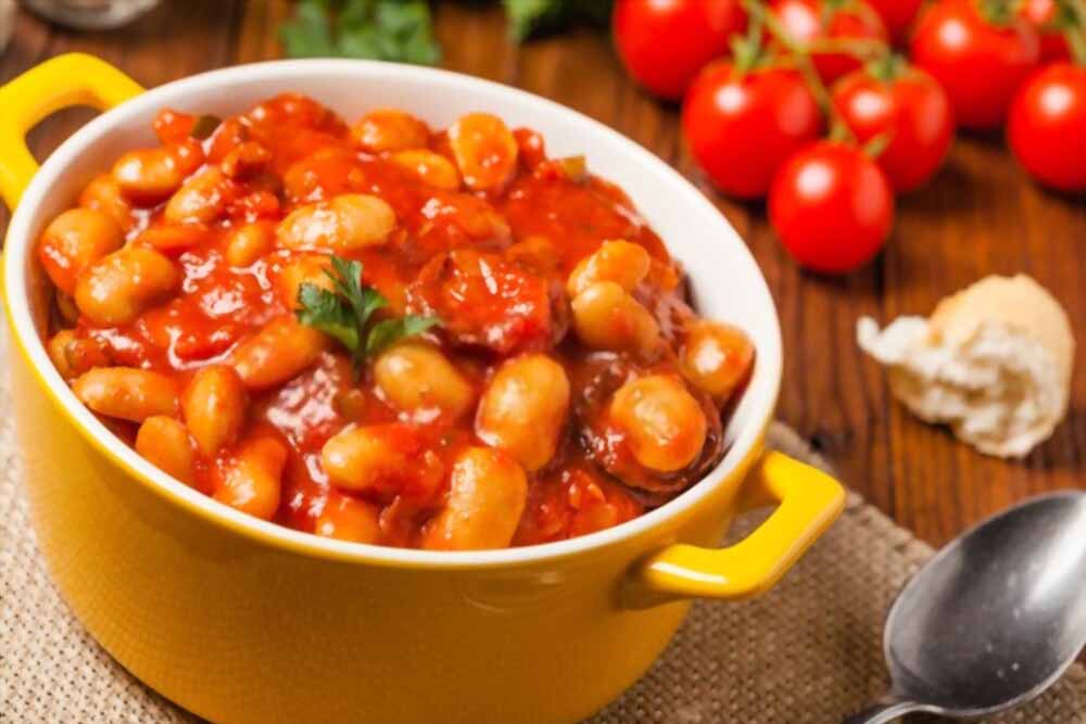 Vegetarian Beans in Tomato Sauce